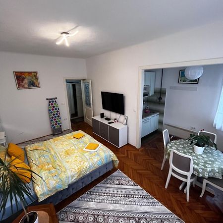Nina Apartment SJJ Esterno foto