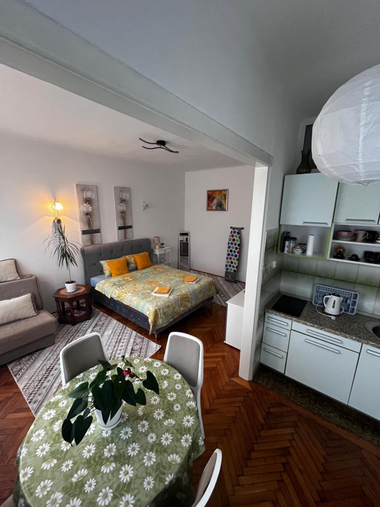 Nina Apartment SJJ Esterno foto